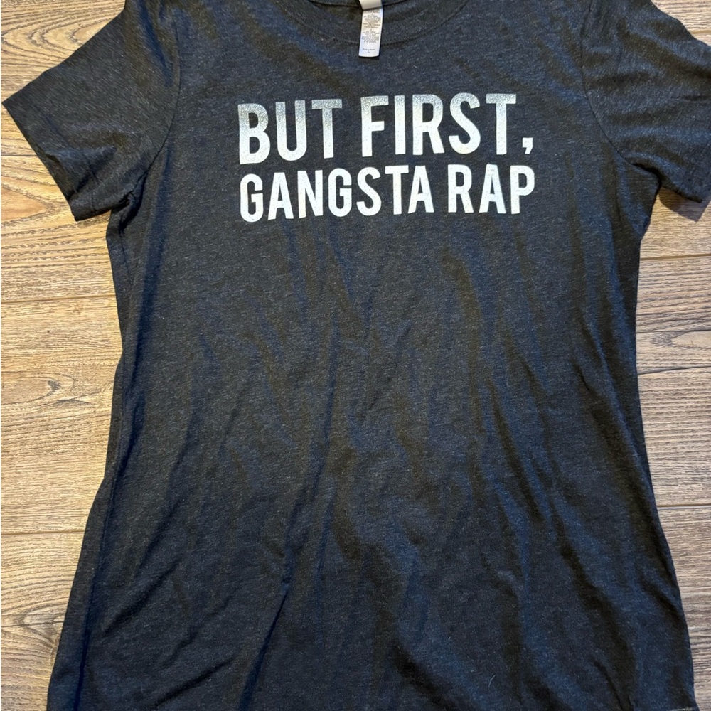 Women’s Graphic Tee